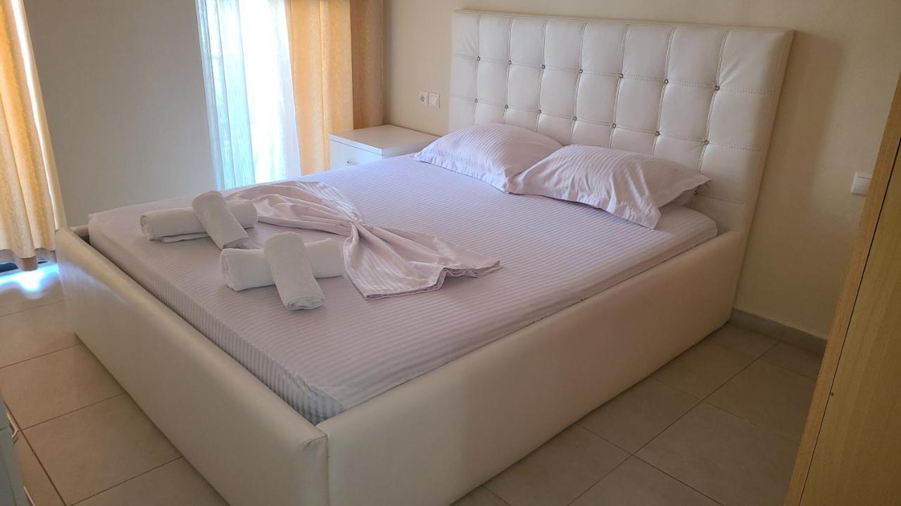 Marinela Apartment Tirana Bagian luar foto