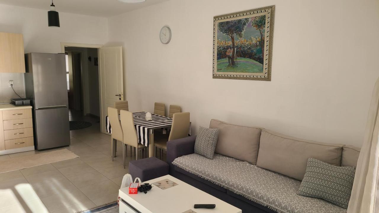 Marinela Apartment Tirana Bagian luar foto
